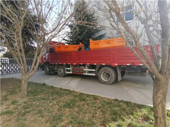 潼關(guān)老客戶三噸電動(dòng)車發(fā)貨成功